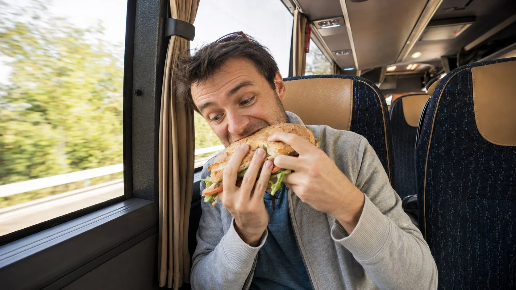sendvič u autobusu