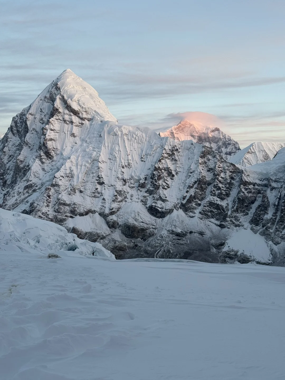 Svitanje na Mount Everestu