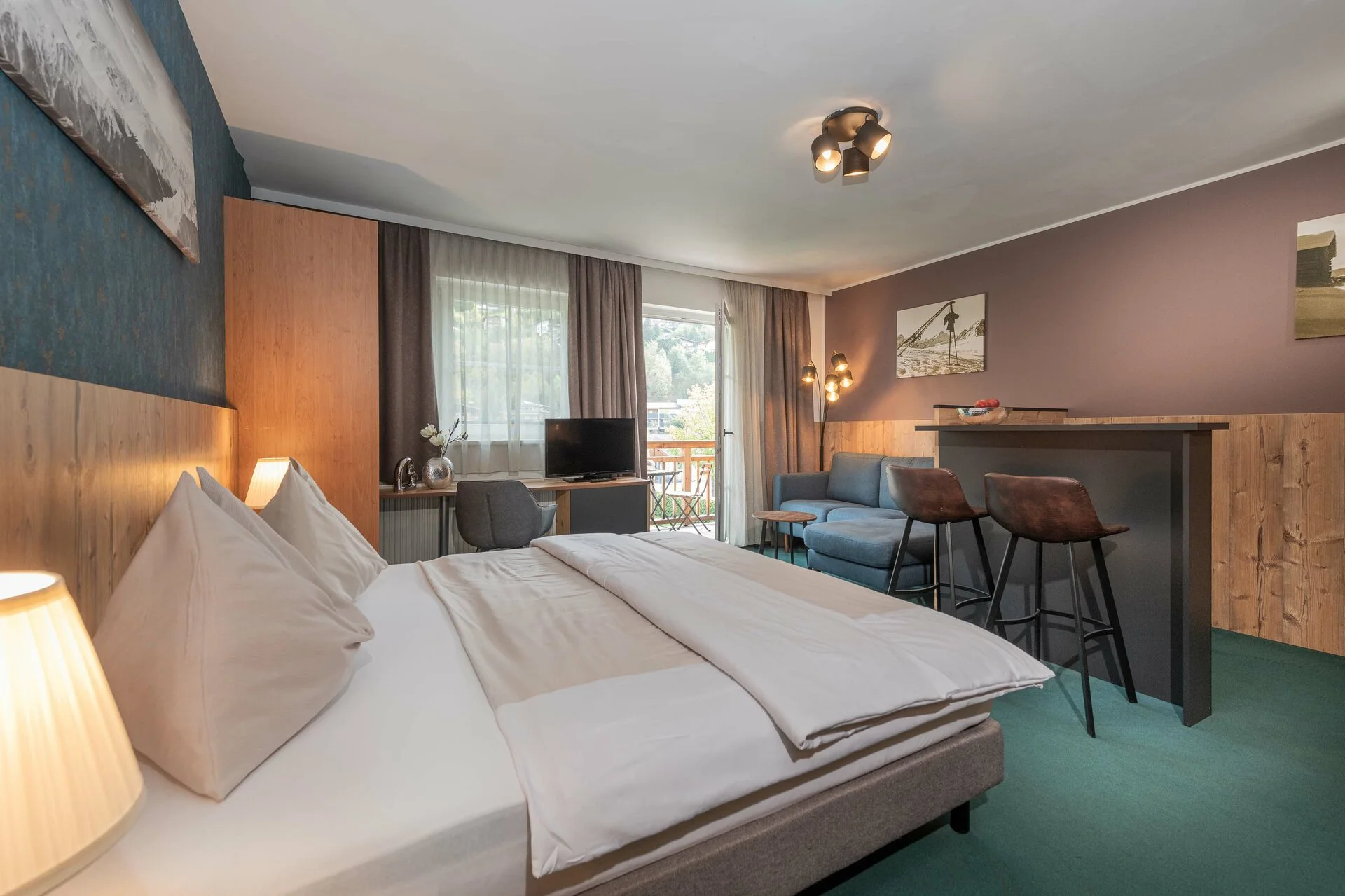 matrei-skiopening-hotel-alpenparks-soba-super-spavaca-2.webp